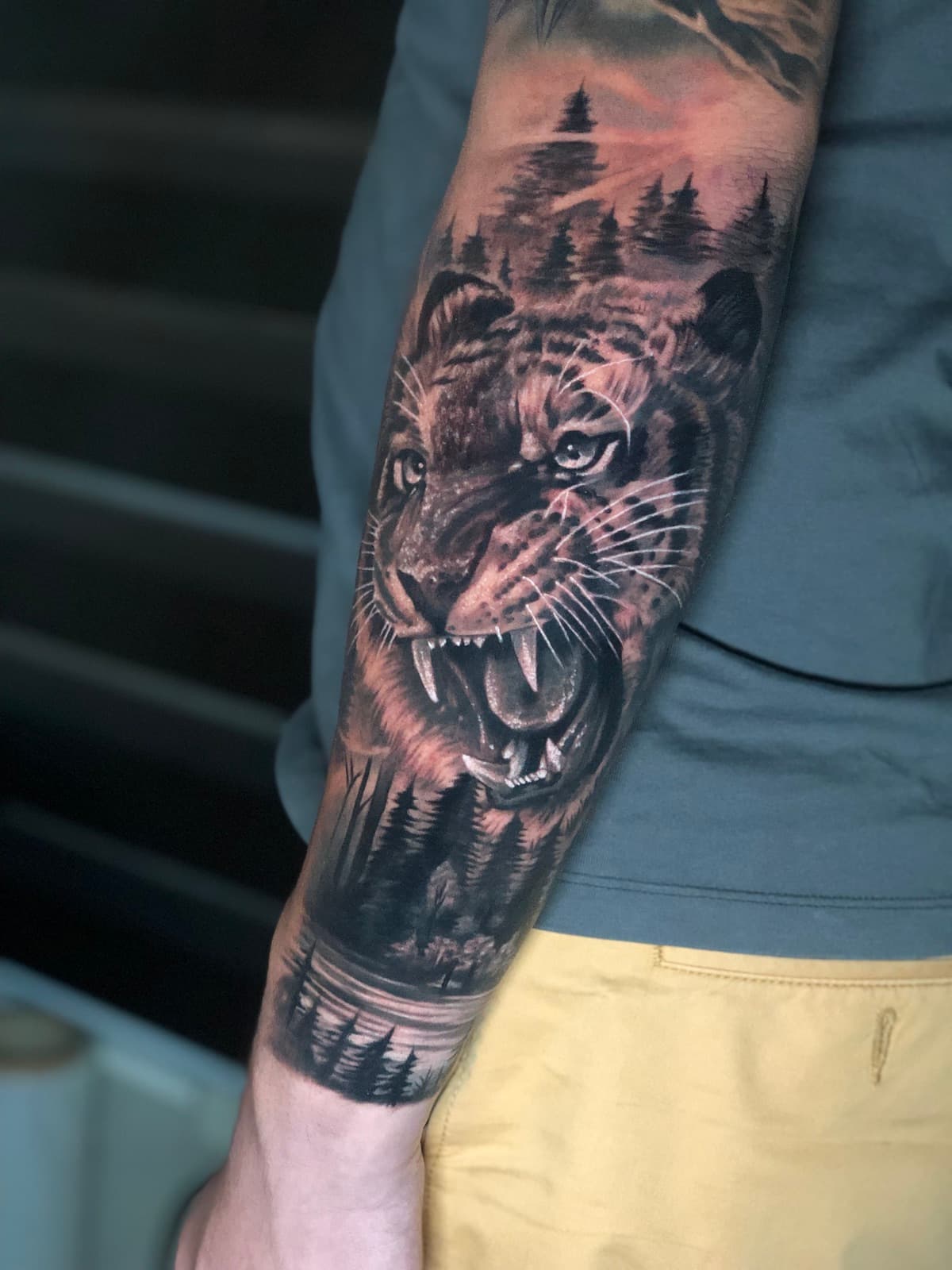 blackwork tattoo piece 5 by park nichole lladoc — gorillaz tattoo art studio philippines